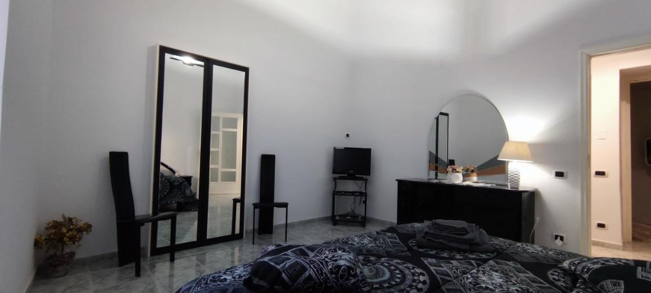 Gevynapule Apartment Napoli Exterior foto